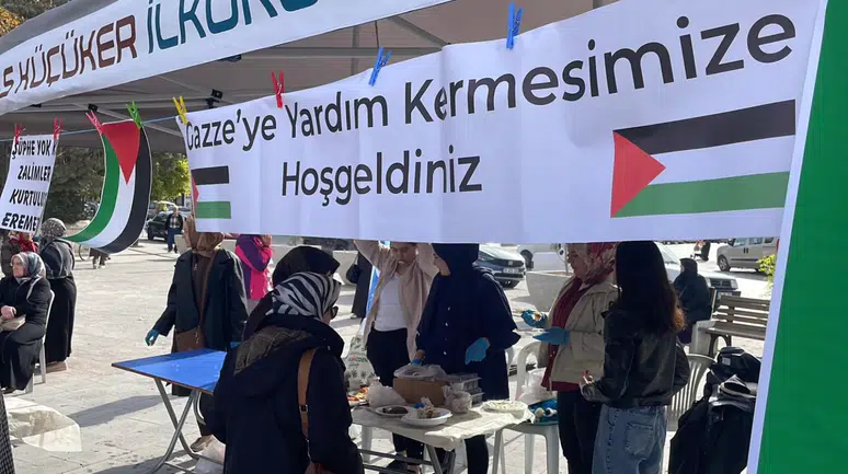 Karaman’da Gazze için büyük dayanışma: Panayır meydanı dolup taştı!