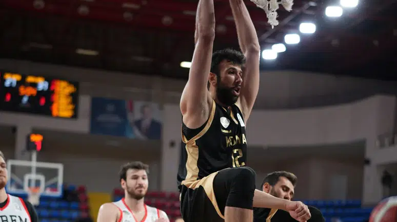 TBL'de haftanın maçı! Konya Büyükşehir, lidere konuk oluyor