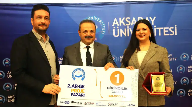 Aksaray Üniversitesi 2. Ar-Ge Proje Pazarı’nda ödüller sahiplerini buldu