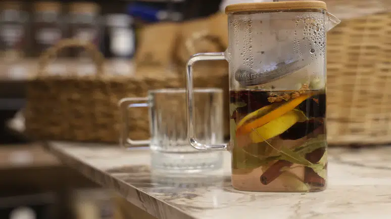 Uzmanlardan kritik uyarı: Fazla bitki çayı ölümcül olabilir!