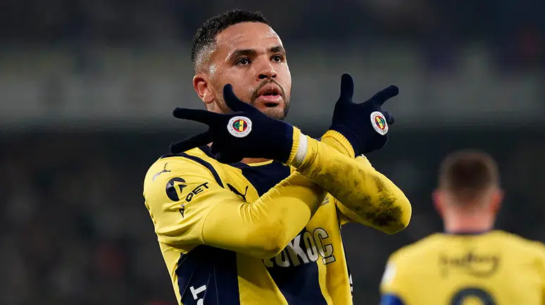 Fenerbahçeli yıldızlar Konyaspor maçında yok! Türkiye'den ayrıldılar