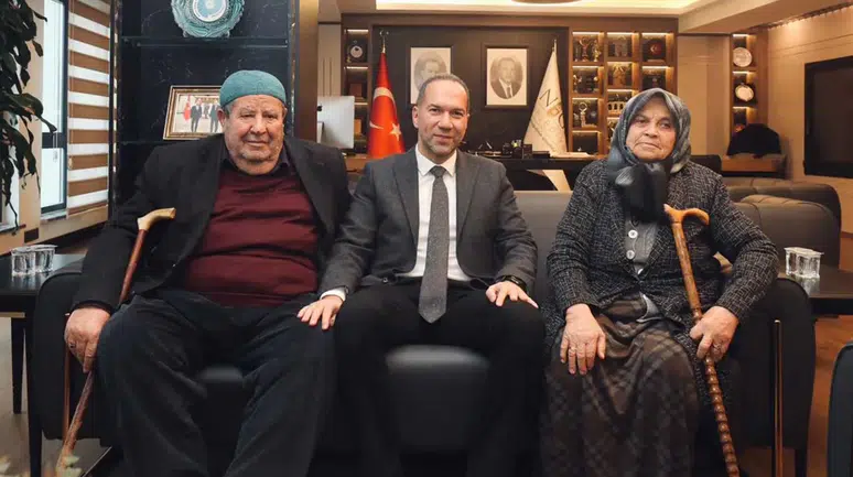 Hayırsever çift! Cami için 4,5 milyon TL bağışladılar