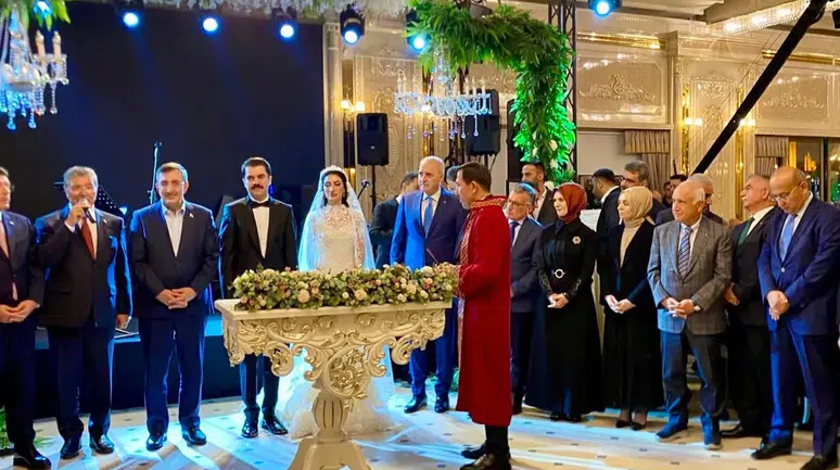 Kıbrıs’tan Ankara’ya, Bakanlardan Vekillere! Herkes Konyalı ismin düğününde buluştu