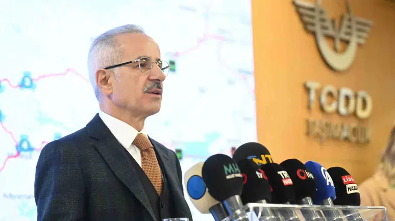 Bakan Uraloğlu'ndan müjde! Konya dahil Türkiye’nin ulaşım haritası değişiyor