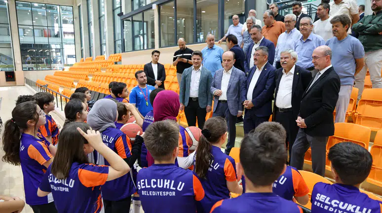 Konya milletvekilleri o merkezi ziyaret etti! Geleceğin şampiyonları burada yetişecek