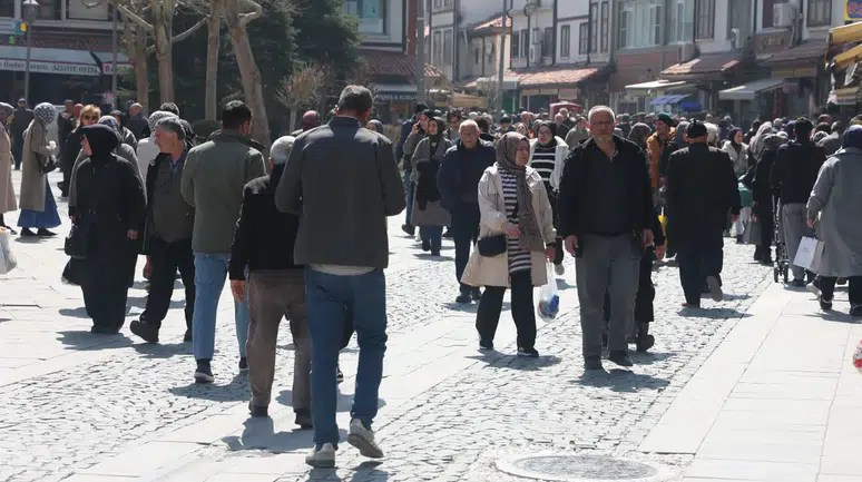 Cumhuriyetin ilk sayımından bugüne ülke nüfusunda bir ilk yaşandı Konya’da durum ne?
