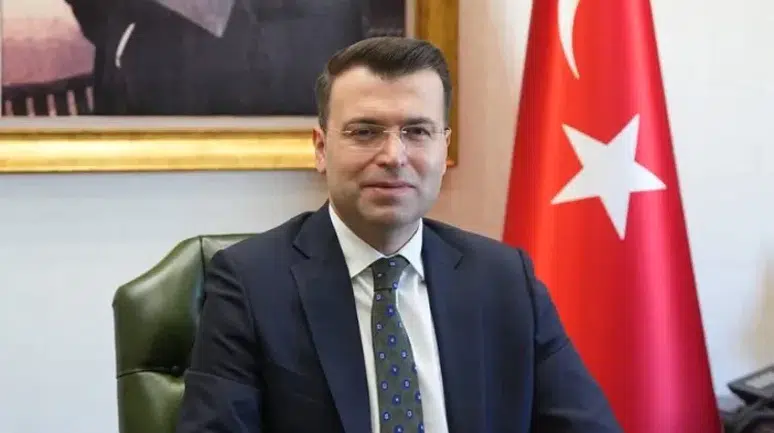 İlk mesajını verdi! Niğde Valisi Akmeşe göreve başladı