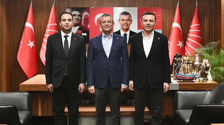 Başkan Türktaş, CHP Lideri Özgür Özel ile buluştu