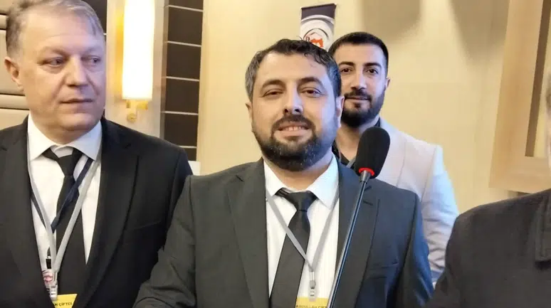 734 oyla Konya Emlakçılar Odası’nda Çiftci yeni başkan seçildi