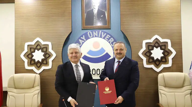 Tıp eğitiminde yeni dönem! Aksaray Üniversitesi ile SBÜ arasında protokol imzalandı