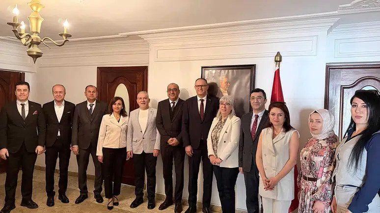 Konya’dan dünyaya açılan vizyon! VİAD, Mısır’daki temaslarını tamamladı