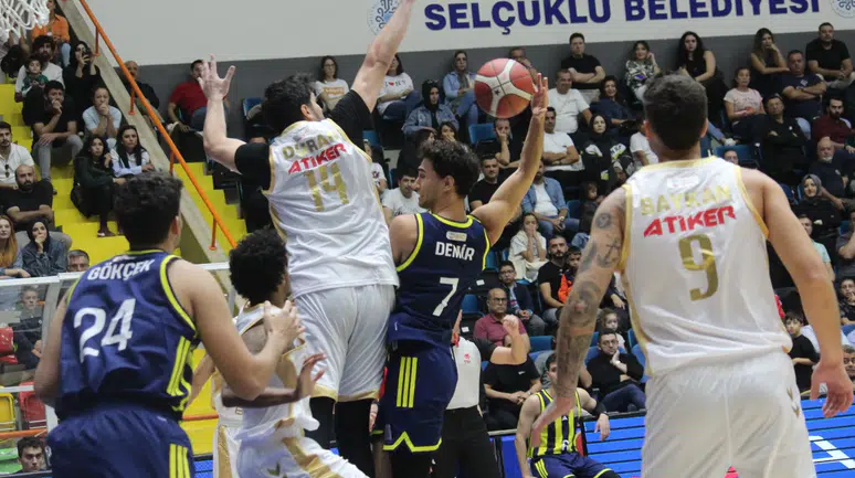 Konya Büyükşehir, Fenerbahçe sınavına çıkıyor