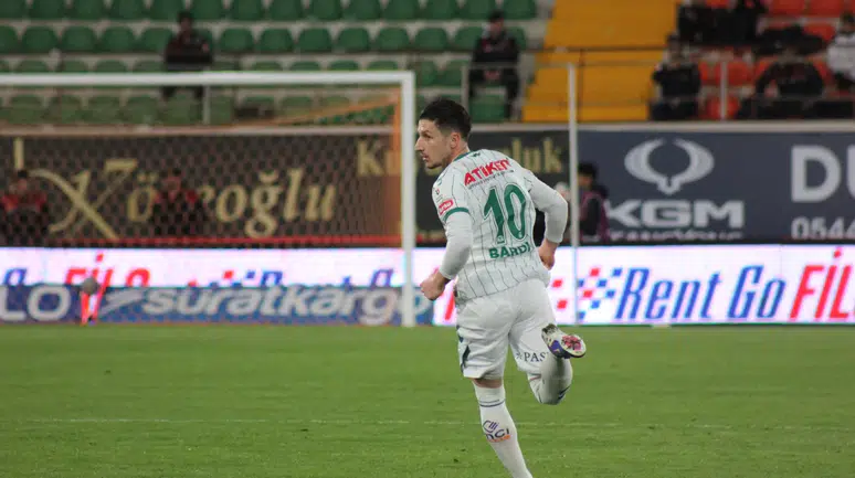 Konyaspor’da Enis Bardhi’den çarpıcı ifadeler! Hayatımız için oynuyoruz