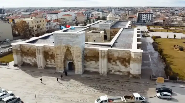 Konya yolunda mutlaka görmeniz gereken tarihi mekan!