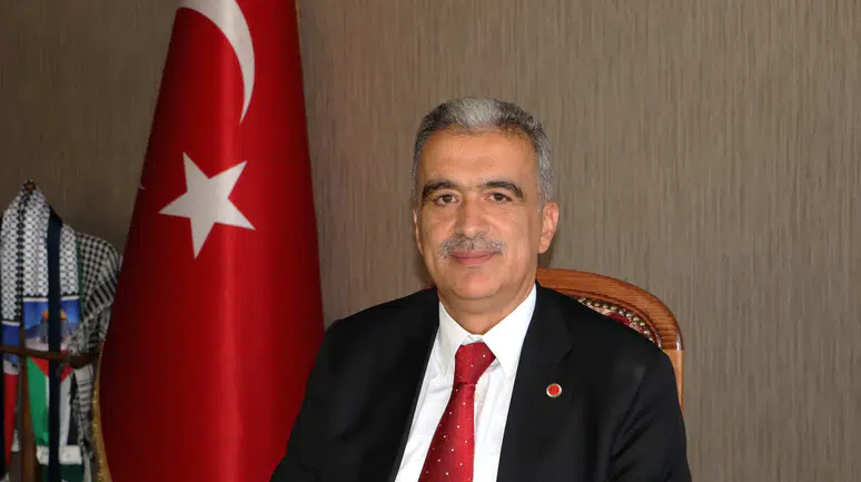 Saadet Partisi Konya’dan seslendi: "Saygınlık makamla değil, tavırla kazanılır"