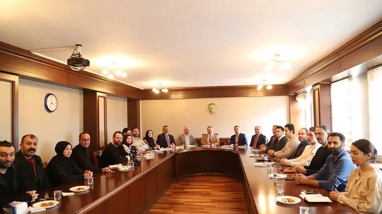 ASÜ İletişim Fakültesi bahar dönemine akademik açılışla başladı