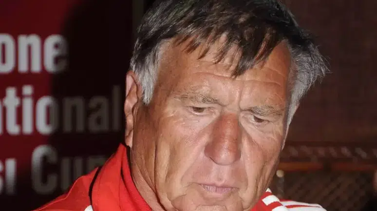 A Milli Takım'ın eski teknik direktörü vefat etti