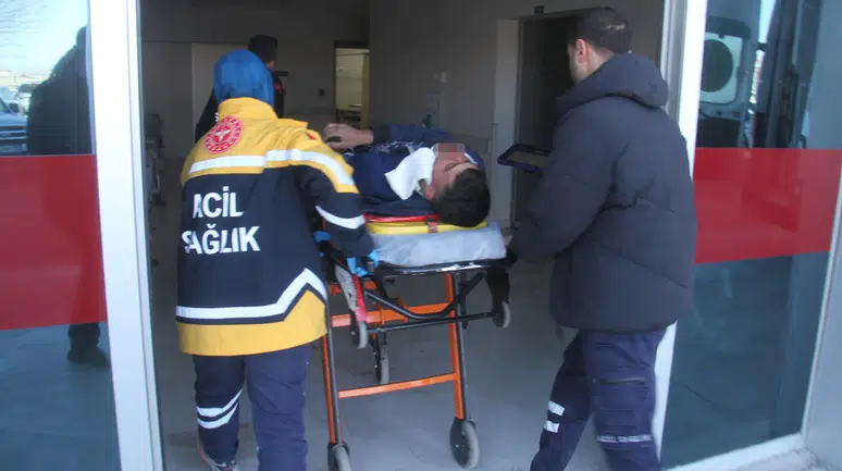 Konya’da inşaattan düşen işçi yaralandı