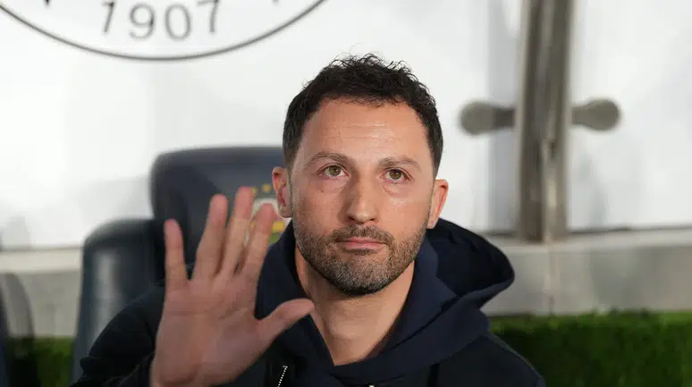 Fenerbahçe’de teknik ekip ve yönetimde büyük değişim! Ayrılıklar açıklandı