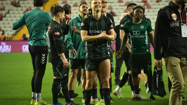 Konyaspor, 24 maçlık seriyi bitirdi