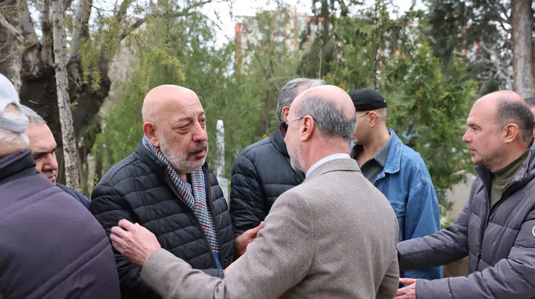 Başkan Pekyatırmacı, Ali İmran Arıtan’ı zor gününde yalnız bırakmadı