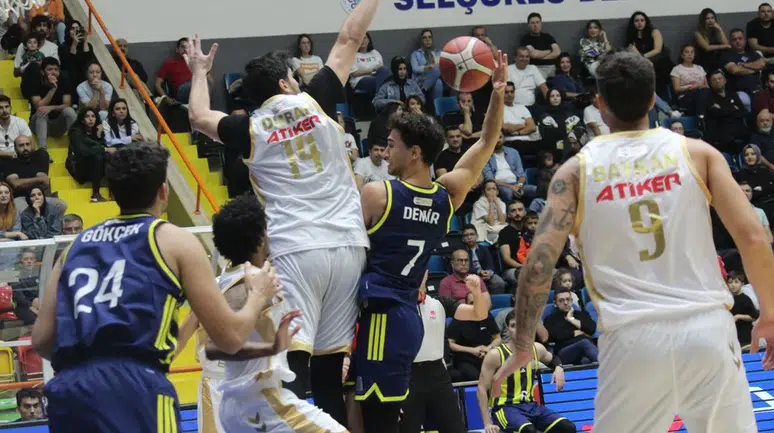 Konya Büyükşehir, Fenerbahçe sınavına çıkıyor