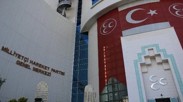 MHP'den bir fesih kararı daha! Bir il teşkilatı daha feshedildi