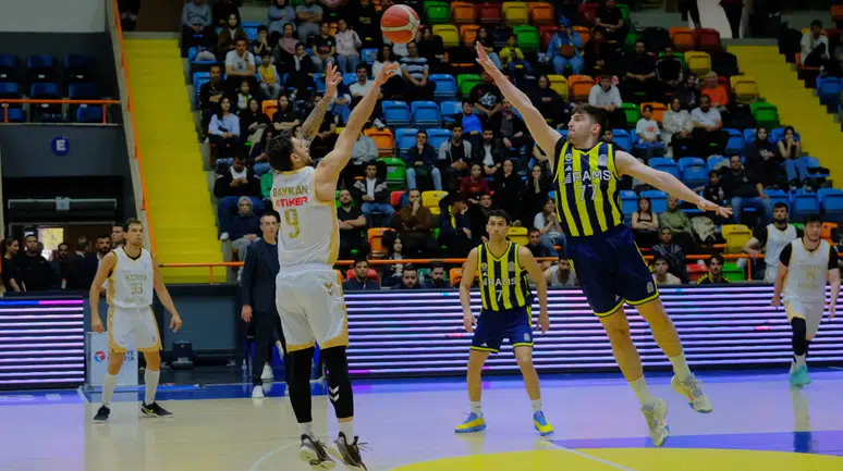 Konya Büyükşehir ile Fenerbahçe üçüncü rauntta