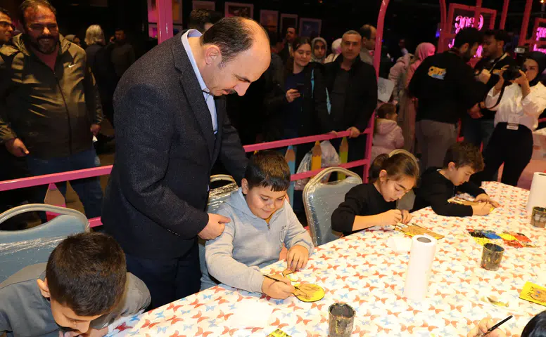 Konya’da Altın Dokunuşlar şöleni: İpek Yolu ruhu şehri sardı