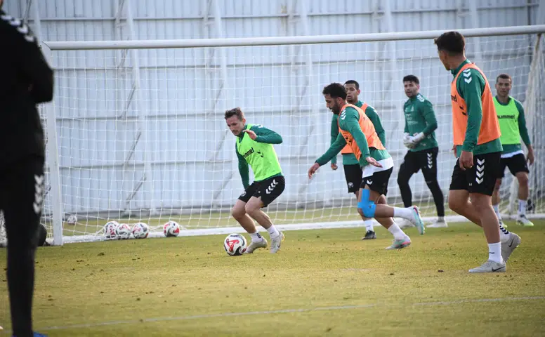 Konyaspor'da izin sona erdi! Fenerbahçe maçı için yeniden topbaşı