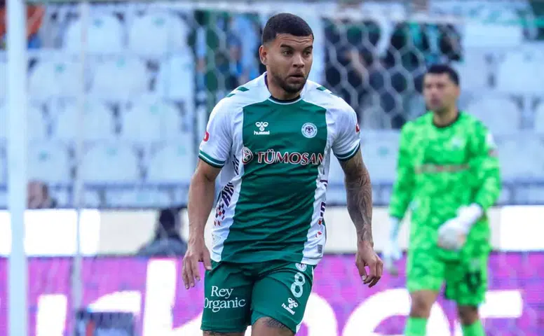 Konyaspor'dan olaylı ayrılmıştı! 1. Lig ekibine imza attı
