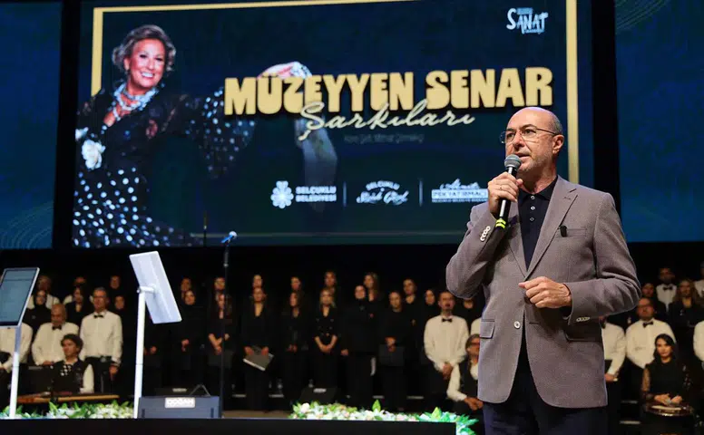 Selçuklu'da kültür sanat rüzgarı esti! Salonlar tıklım tıklım doldu