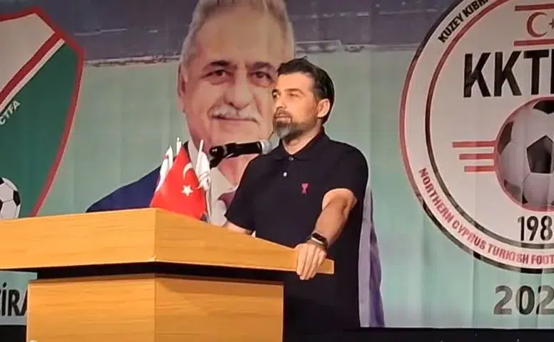Konyaspor’da İlhan Palut, Kıbrıs’ta tecrübelerini aktardı