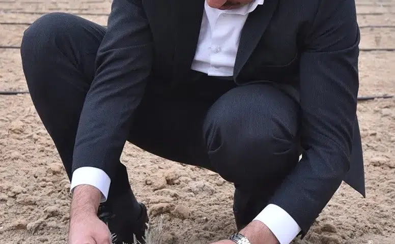Konya’da moloz yığınlarıyla dolu alanı cennete dönüştürdü