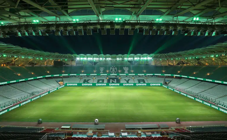 Konyaspor stadında çok önemli yenilik! İmzalar atıldı