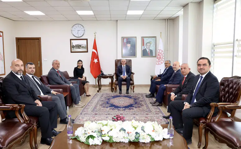 MHP Konya’nın yeni lideri Vali Akın ile görüştü