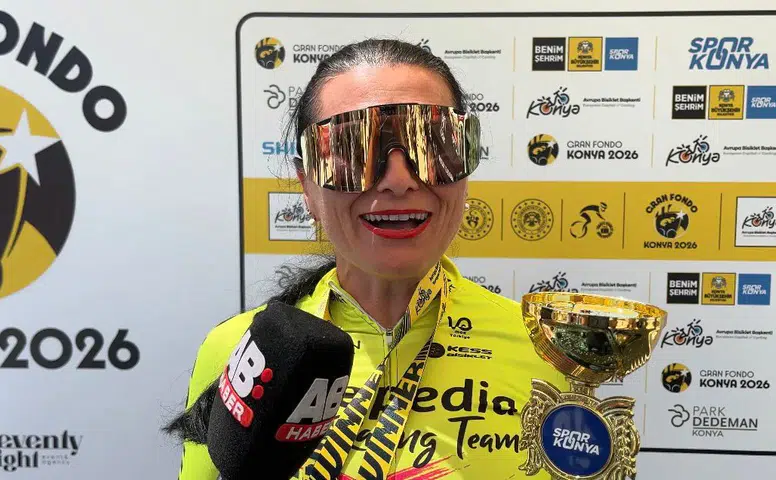 Konya Granfondo'da çifte zafer! Züleyha Dikbaş podyuma damga vurdu