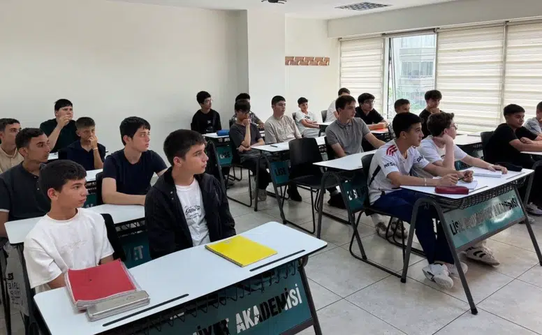 Konya'da öğrencilere dolu dolu yaz fırsatı! LİMA Yaz Okulu başladı