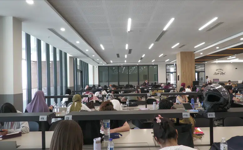 Türkiye'ye örnek! Konya'daki kütüphane ilgi odağı oldu