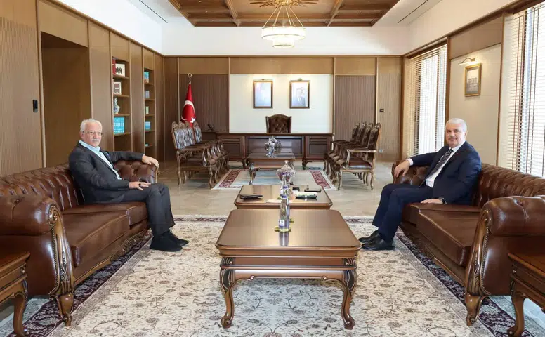 Rektör Zorlu, Konya Valisi ile yeni makamında görüştü