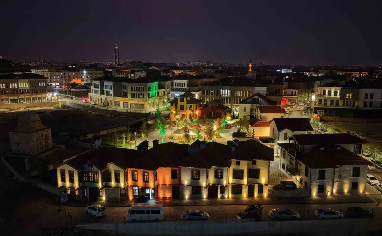 Dünyanın 48 ülkesinden Konya'ya geldiler! Bu otel ilgi odağı oldu