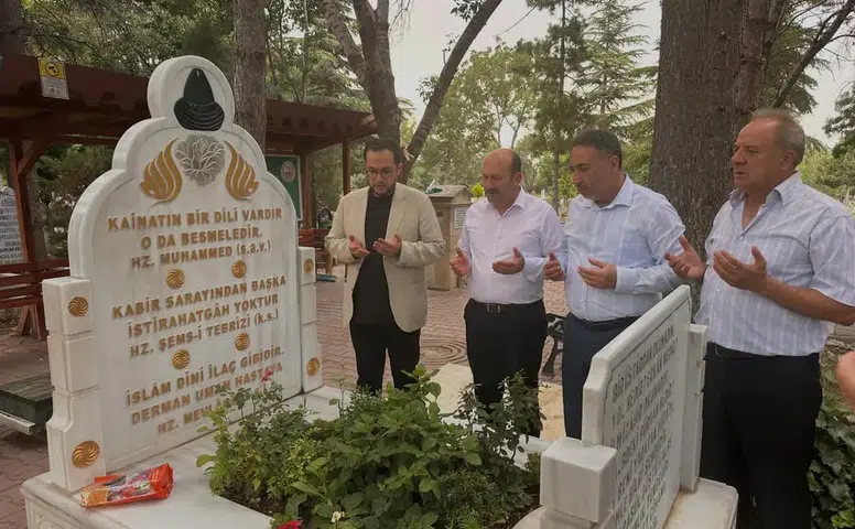 Özer, Konyalı büyük zatın torunu ile buluştu