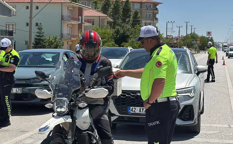 Konya-Ankara yolunda sıkı denetim! Araçlar tek tek durduruluyor