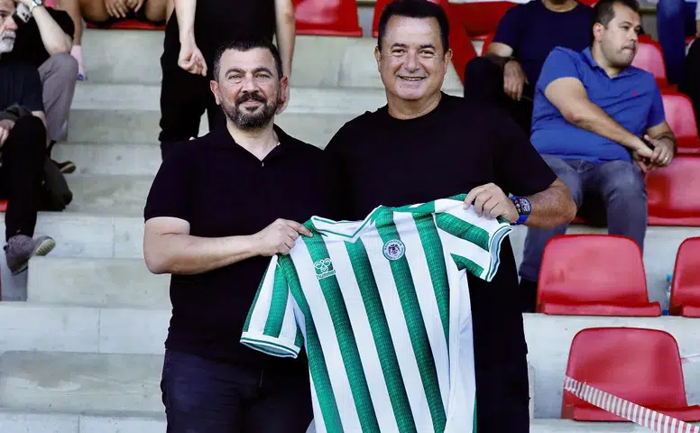 Konyaspor yöneticileri ile Acun Ilıcalı buluştu