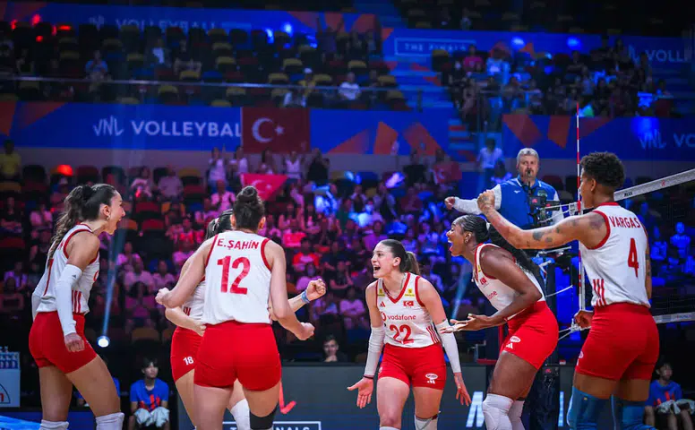 Filenin Sultanları yarı finalde