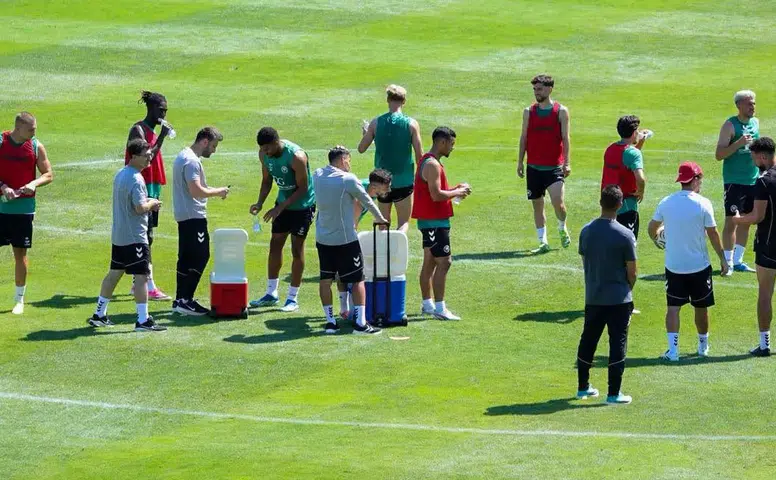 Konyaspor kamp sonrası izne ayrıldı