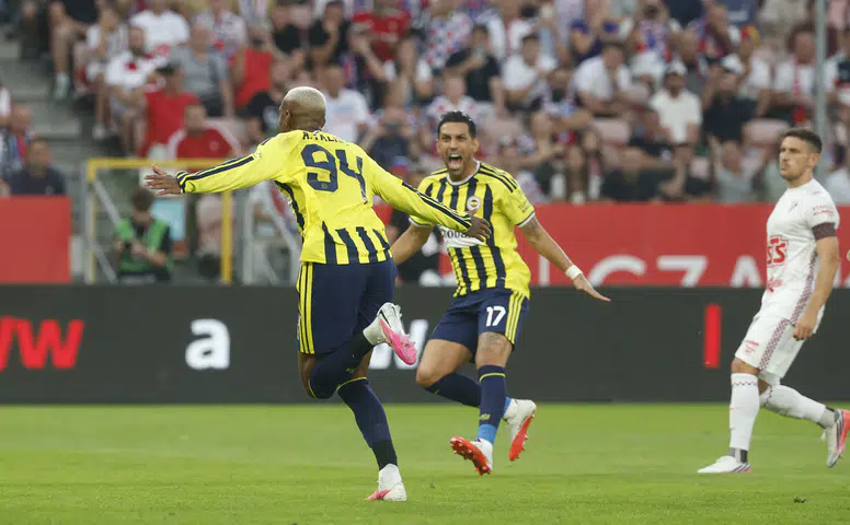 Fenerbahçe, Şampiyonlar Ligi'nde tur atladı