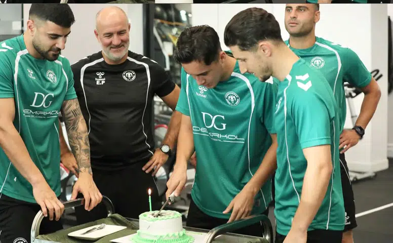 Konyaspor'da doğum günü kutlaması
