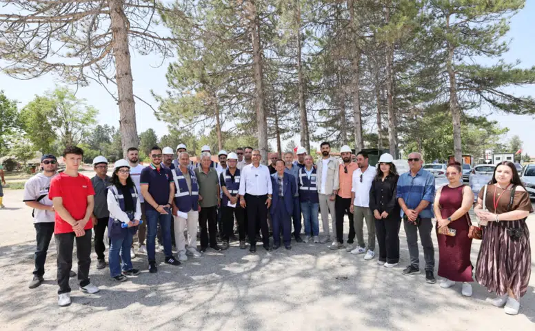 Konya'da Başkan gazetecilerle sahaya indi! Projeleri tek tek anlattı