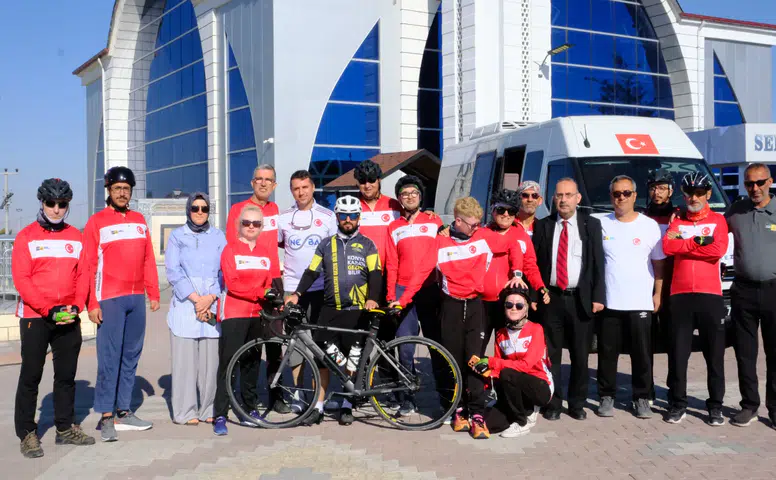 Konya'da 'Vatan Engel Tanımaz' sürüşü! 260 kilometre pedal çevirdiler